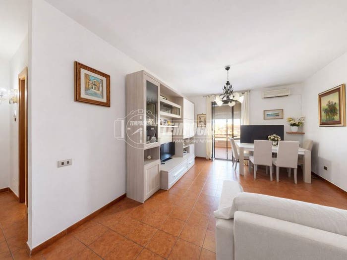 Appartamento quadrilocale in vendita in Via Enrico Fermi, Rudiae Casermette, Lecce