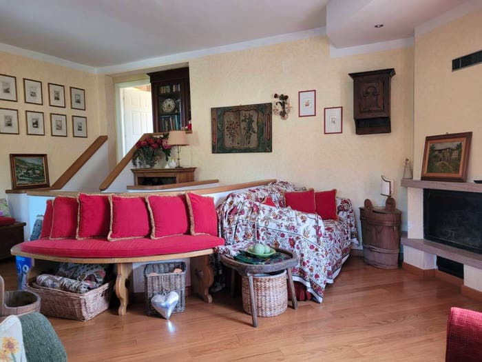 Casa con 6 locali in vendita in Via Giaccheri, Mioglia