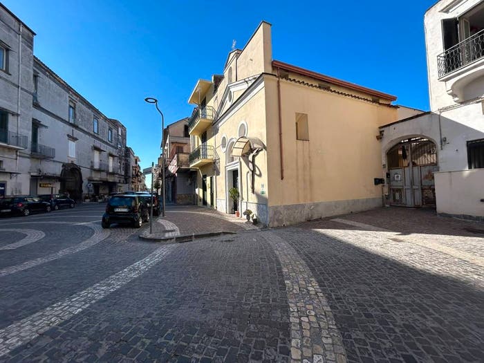 Appartamento trilocale in vendita in Piazza Trento e Trieste, Crispano