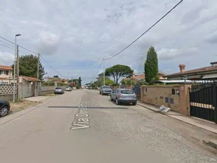 Casa con 5 locali in vendita in Via Dora Baltea, Tor San Lorenzo Nuova California, Ardea