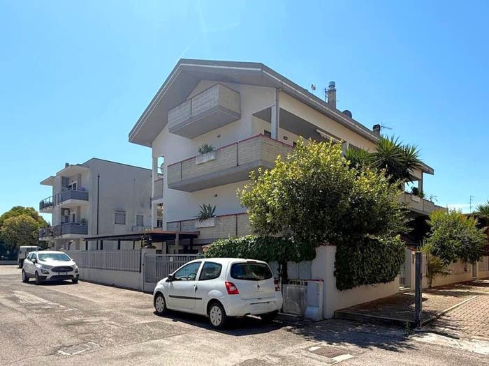Casa con 5 locali in vendita in Via Santa Teresa d'Avila, Villa Carmine, Montesilvano
