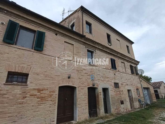 Appartamento trilocale in vendita in Roncaglia, Jesi