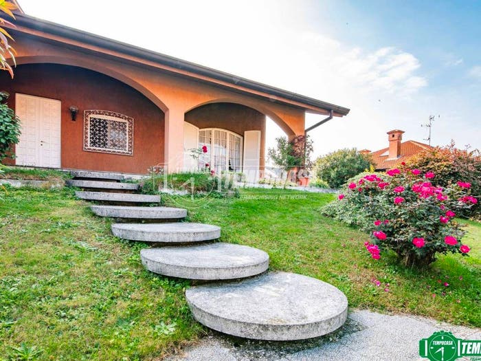 Casa con 5 locali in vendita in Centro, Cerro Maggiore