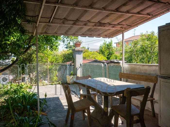 Appartamento quadrilocale in vendita in Via San Eugenio, Centro, Diano Castello
