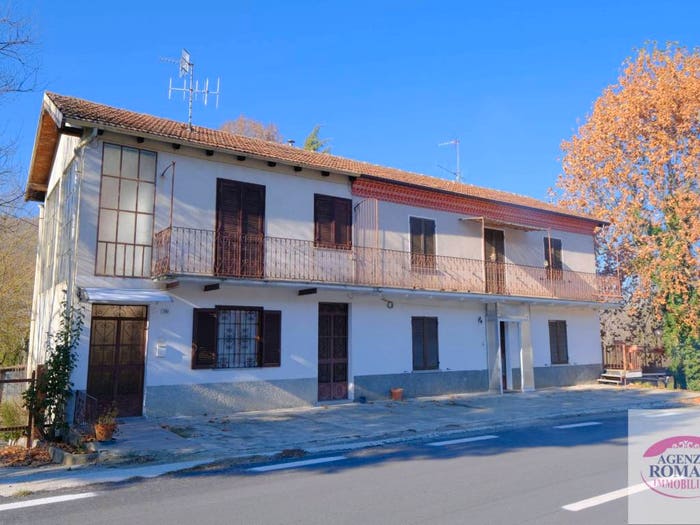 Casa con 6 locali in vendita in SP, Melazzo