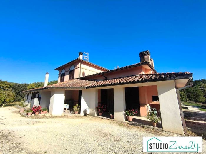 Casa con 6 locali in vendita in rimembranze, Centro, Amelia