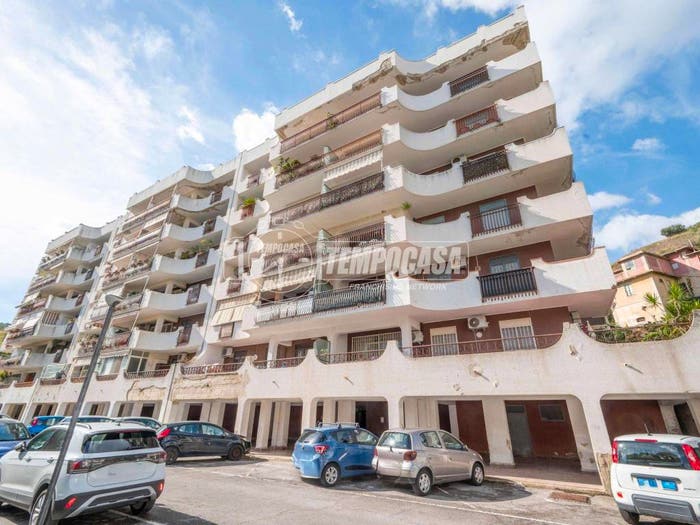 Appartamento quadrilocale in vendita in Via San Basilio Magno GardenB, San Giovannello, Messina
