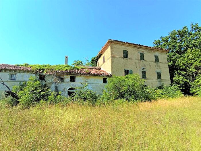 Casa con 6 locali in vendita in Via Bolignano, Baraccola Aspio, Ancona
