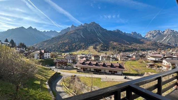 Appartamento quadrilocale in vendita in Via Tiviei, Centro, Forni di Sopra