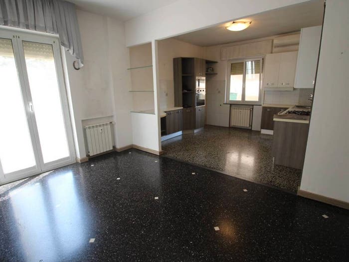 Appartamento trilocale in vendita in Via Gaspare Murtola, Pra', Genova