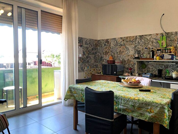 Appartamento trilocale in vendita in Via Adua, Centro, Arluno