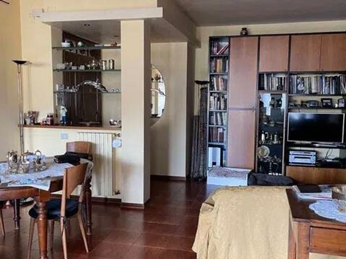 Appartamento con 6 locali in vendita in Via Vittorio Veneto No Number, Saione, Arezzo