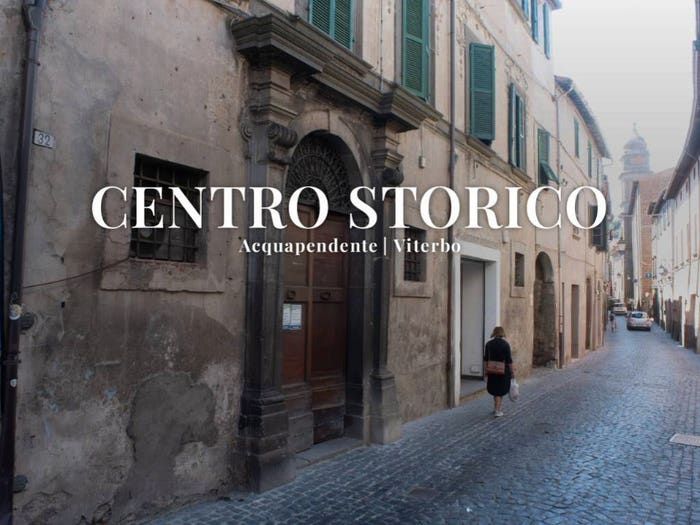 Appartamento trilocale in vendita in Via Roma, Centro, Acquapendente