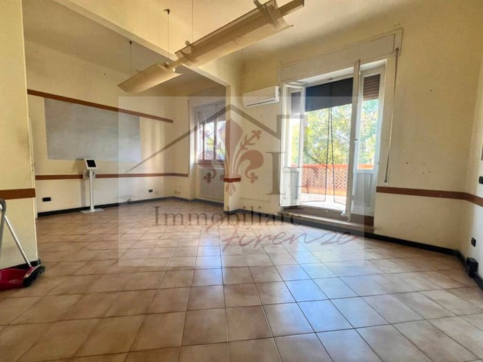 Casa con 6 locali in vendita in Via Giuseppe Galliano, Porta al Prato San Jacopino, Firenze