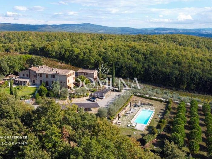 Appartamento trilocale in vendita in Via del Paradiso, Centro, Castelnuovo Berardenga