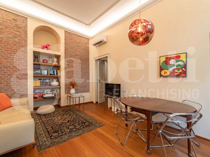 Appartamento trilocale in vendita in Viale Monte Nero, Montenero, Milano