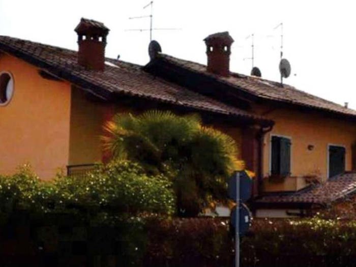 Casa trilocale in vendita in Via Xxv Aprile N a Costermano Sul Garda, Albaré Stazione, Costermano sul Garda