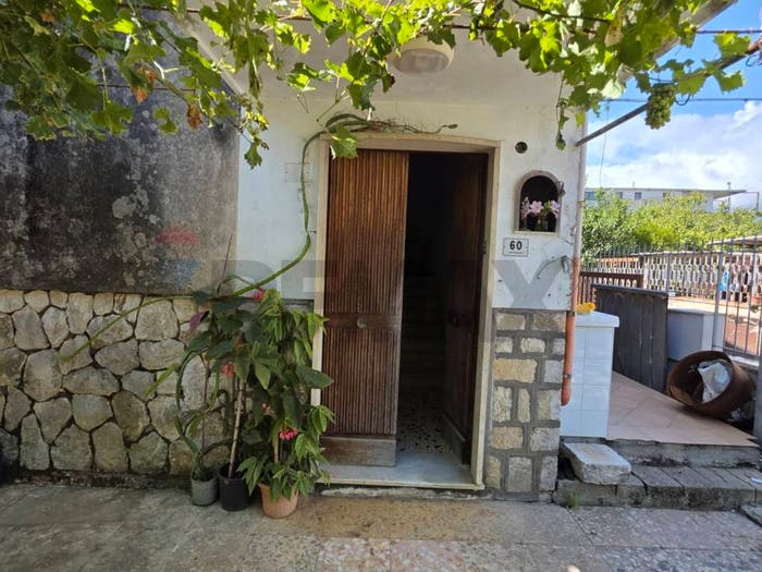 Casa trilocale in vendita in Centro, Formia