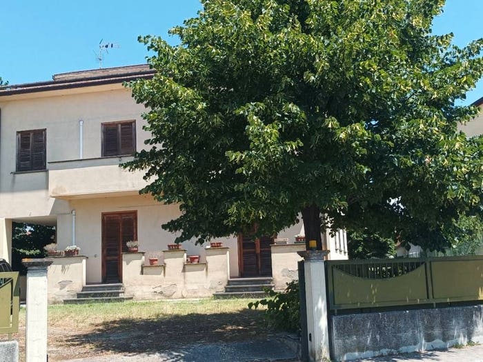Casa con 6 locali in vendita in Via dell'Aeroporto, Palazzo Petrignano, Assisi