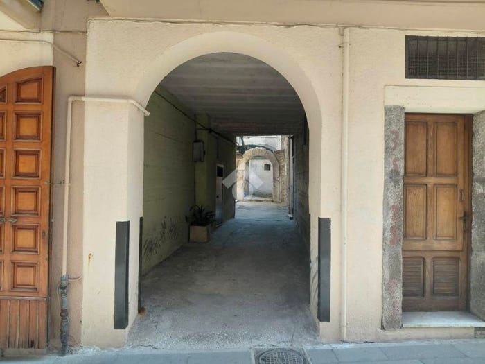 Casa trilocale in vendita in Via Luigi Bruno, Contrada