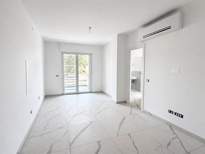 Appartamento trilocale in vendita in via romania, Cecchina, Albano Laziale