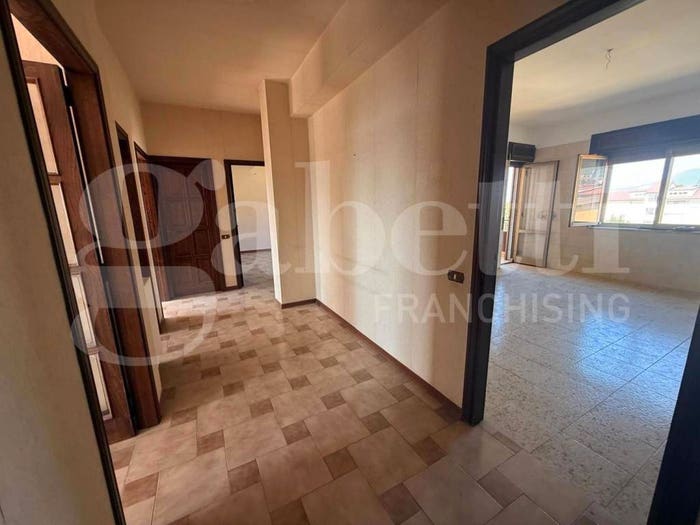 Appartamento quadrilocale in vendita in Via G La Pira, Nicastro Sambiase, Lamezia Terme