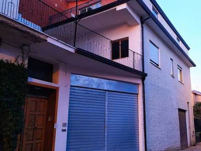 Casa con 6 locali in vendita in Via Raffaele Viviani, Marzanello, Vairano Patenora