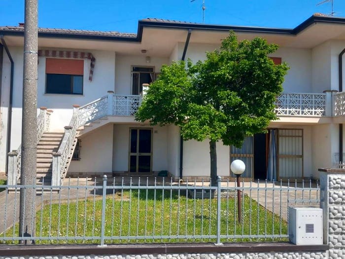 Casa con 5 locali in vendita in Via Aprile, Centro, Pontecchio Polesine