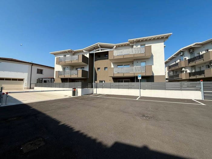 Appartamento trilocale in vendita in Via Settembre, Centro, Carpenedolo
