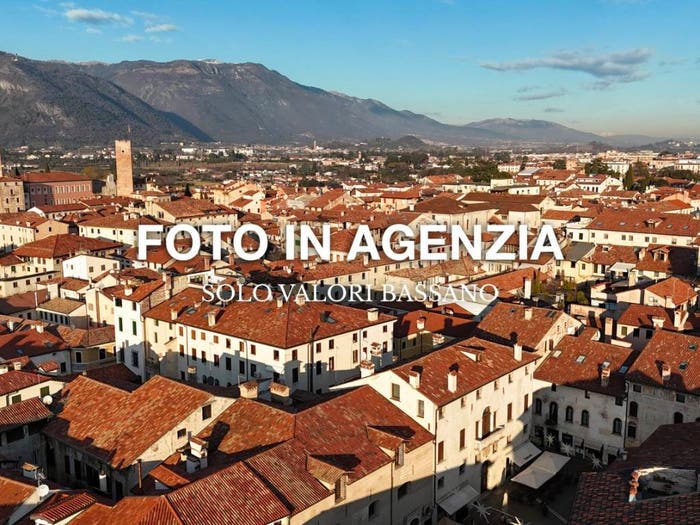 Casa con 6 locali in vendita in Via Europa, Quattro Strade, Pieve del Grappa