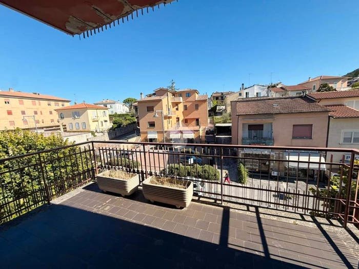 Appartamento trilocale in vendita in Via Rimembranze, Centro, Amelia