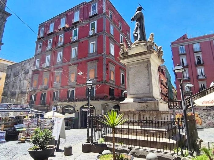 Appartamento monolocale in vendita in Vico Cinquesanti, Centro Storico, Napoli