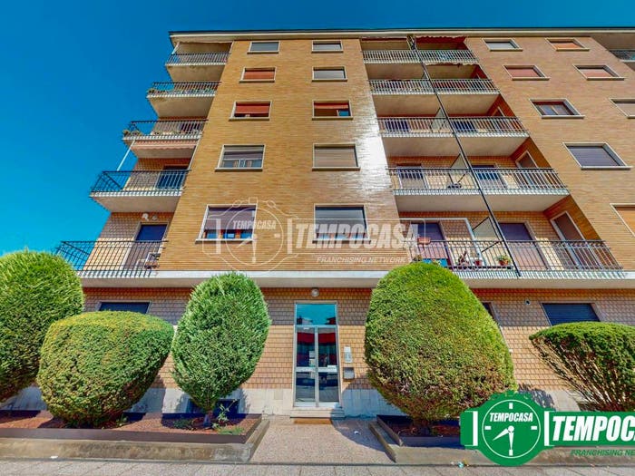 Appartamento quadrilocale in vendita in Via Marengo, Piazza Genova, Alessandria