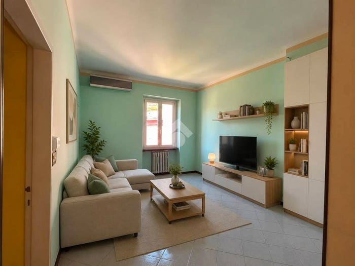 Appartamento trilocale in vendita in Via Nazionale, Centro, Costa Volpino