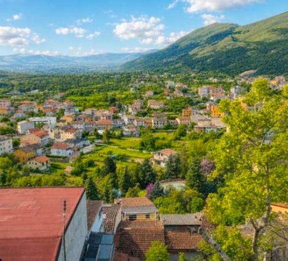 Casa trilocale in vendita in Via L'Aquila, Centro, Celano