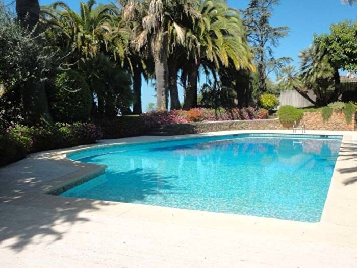 Casa con 6 locali in vendita in Piani di Borghetto Ospedale, Bordighera