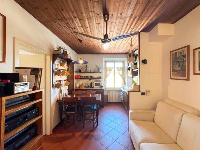 Appartamento quadrilocale in vendita in Via Giuseppe Garibaldi, Centro, Ponsacco
