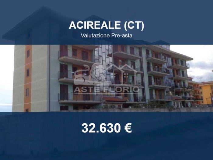 Appartamento quadrilocale in vendita in Via degli Argentieri Acesi, San Giovanni Tupparello, Acireale