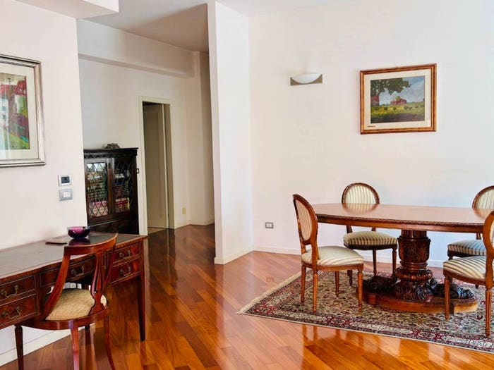 Appartamento con 5 locali in vendita in Via Roma, Centro, Legnago