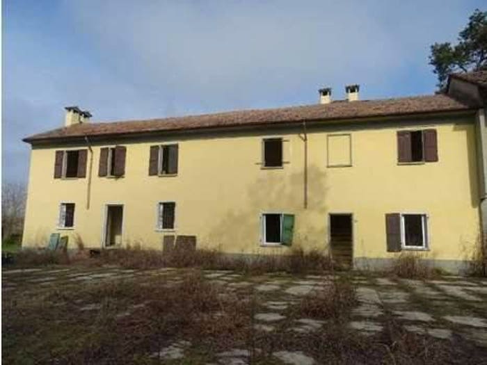 Appartamento quadrilocale in vendita in Cascina Angeleri Snc, Frascarolo