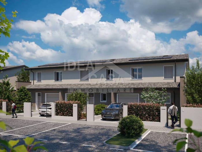 Casa con 5 locali in vendita in Centro, Mirandola