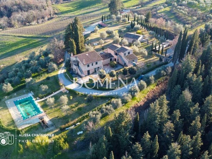 Casa con 6 locali in vendita in Chiusure, Asciano