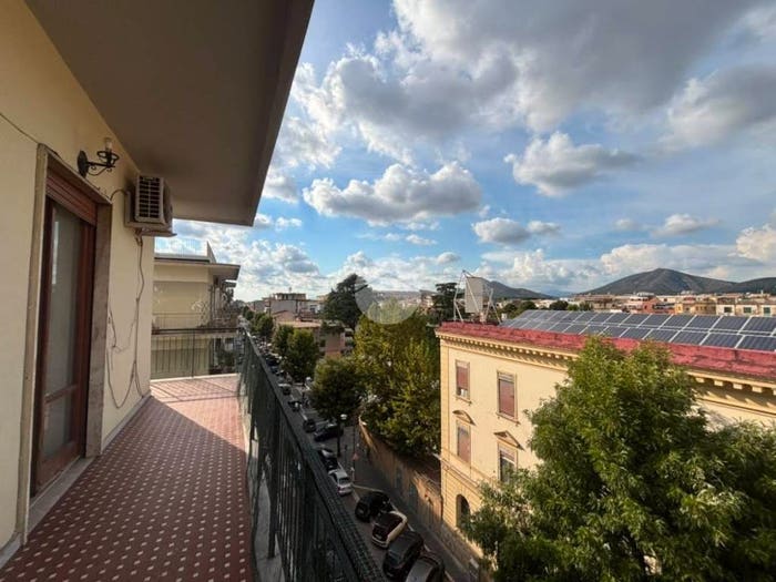 Appartamento quadrilocale in vendita in Via Roma, Ferrarecce Università, Caserta