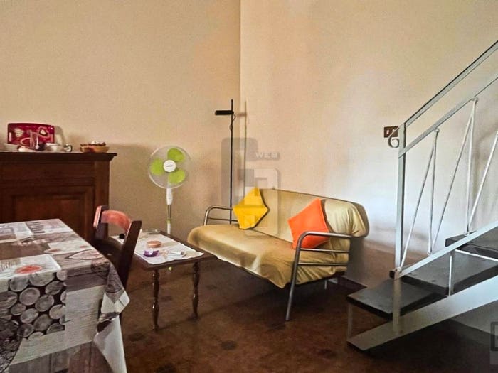 Appartamento quadrilocale in vendita in Via della Valle, Centro, Otricoli