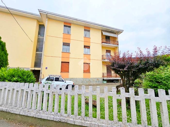 Appartamento quadrilocale in vendita in Via Tripoli, Centro, Bosco Marengo