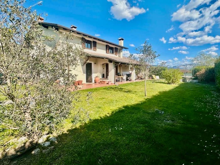 Casa con 6 locali in vendita in Via Pelucara, Fontia Fossola Fossone, Carrara