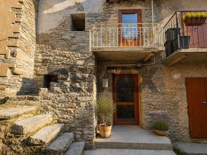 Casa trilocale in vendita in Vicolo Santa Barbara, Stropino, BrovelloCarpugnino
