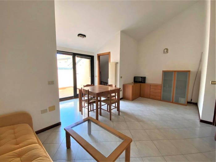 Appartamento monolocale in affitto in Via Edmondo De Amicis, Centro Storico, Forlì