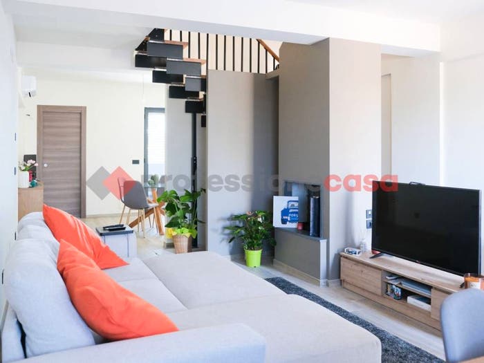 Casa quadrilocale in vendita in Via Rio Rosso snc, Ponente, Milazzo