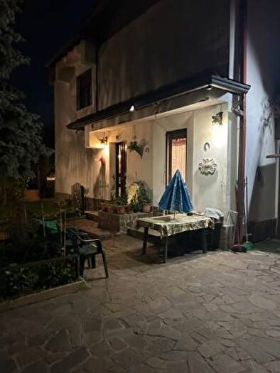 Casa quadrilocale in vendita in Via Giovanni Amendola, Ravello Villastanza Villapia, Parabiago